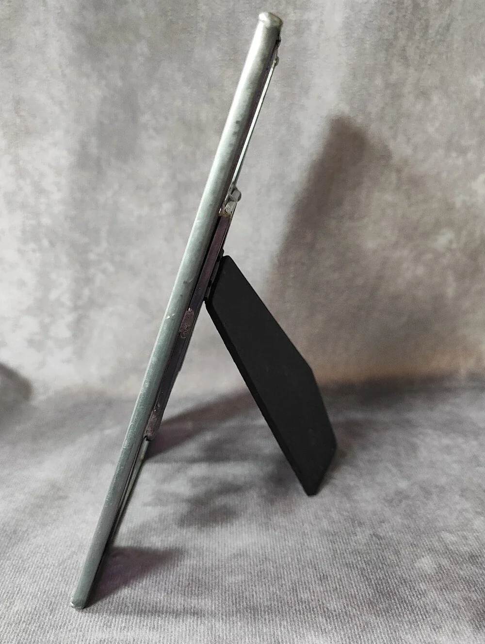 Purple Stained & Clear Leaded Glass Dried Flowers Picture Frame Psalm 46:10 EUC